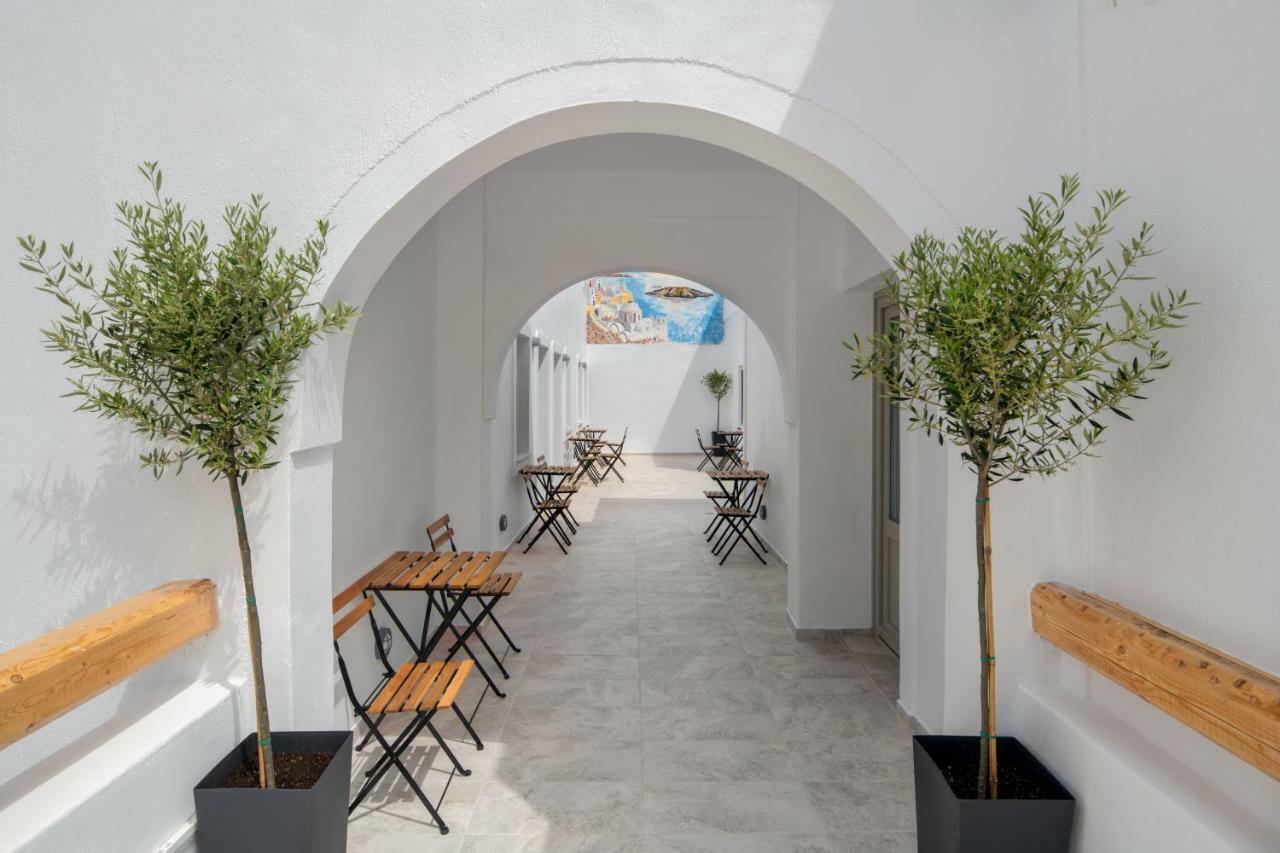 Olive Tree Suites Fira  Exterior photo